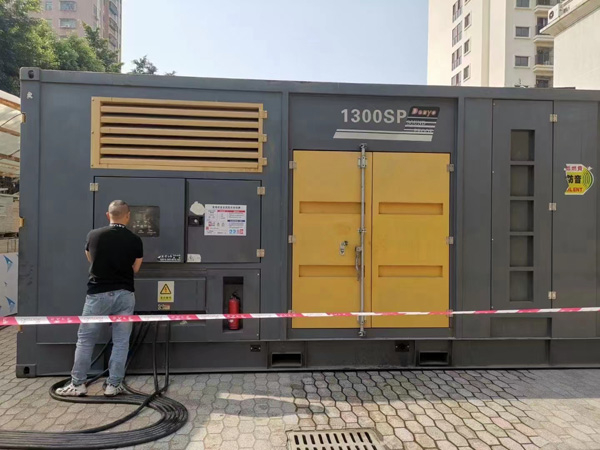 盐田500KW发电机组冬季应该配多大的启动电瓶？